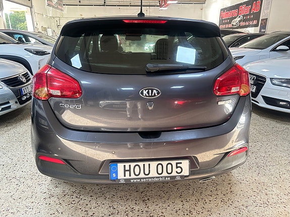 Kia Ceed 15 of 15