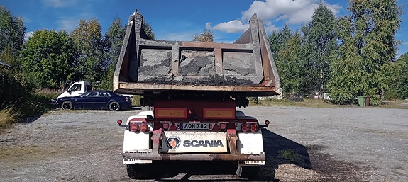 Scania T 124 4 of 12