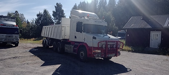 Scania T 124 6 of 12