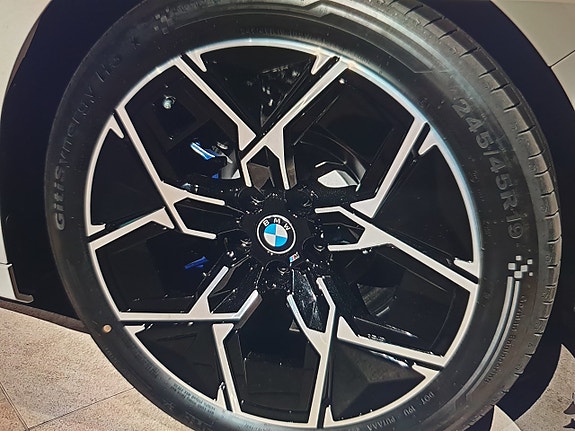 BMW i3 2 of 6