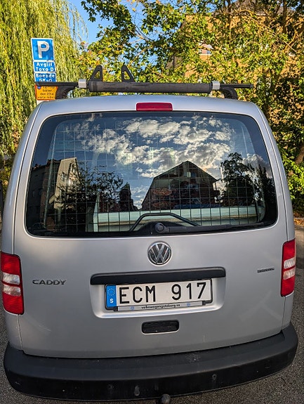 Volkswagen Caddy Maxi 3 of 8