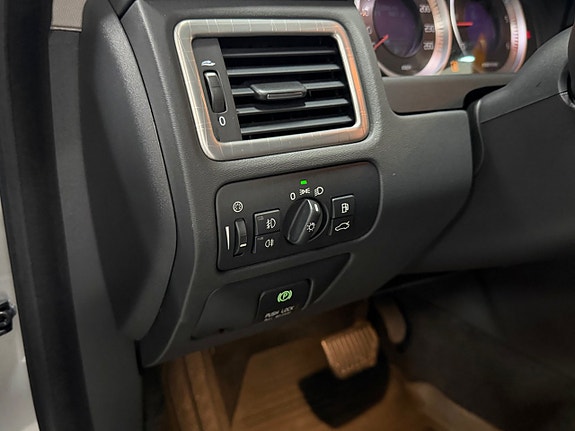 Volvo XC70 19 of 29