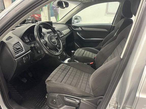 Audi Q3 17 of 20