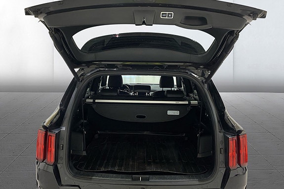 Kia Sorento 10 of 11
