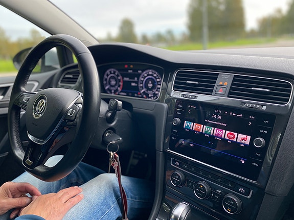 Volkswagen Golf Alltrack 7 of 9