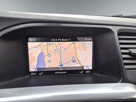 Volvo V60 Cross Country 17 of 23