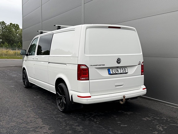 Volkswagen Transporter 16 of 17