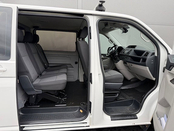 Volkswagen Transporter 5 of 17
