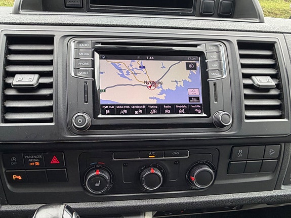Volkswagen Transporter 7 of 17
