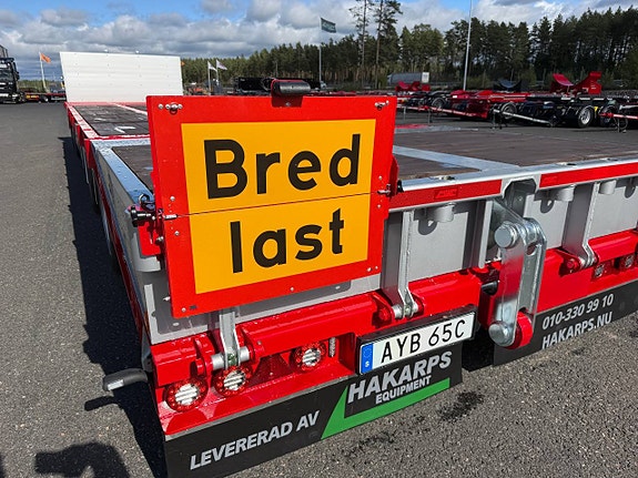 Hakarps - 38 tons bodvagn med hydraulisk sandwich ramp 9 of 12