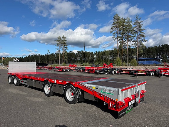 Hakarps - 38 tons bodvagn med hydraulisk sandwich ramp 6 of 12