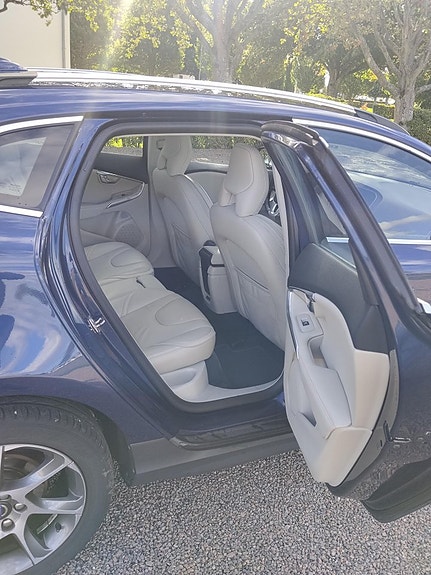 Volvo V40 Cross Country 11 of 12