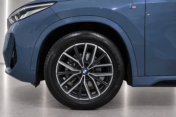 BMW X1 9 of 26