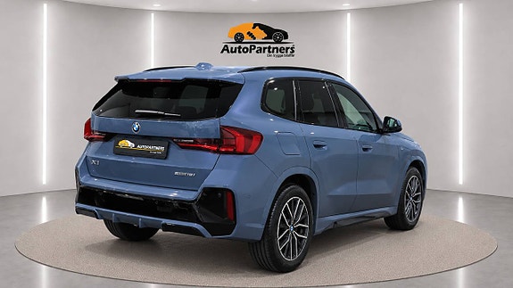 BMW X1 4 of 26