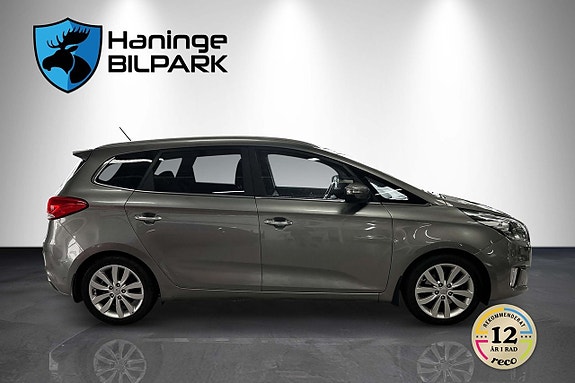 Kia Carens 6 of 22