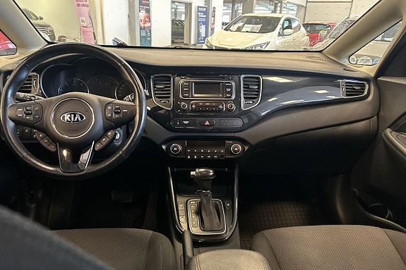 Kia Carens 13 of 22