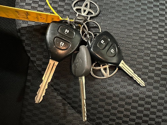 Toyota RAV4 12 of 19