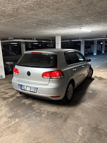 Volkswagen Golf VI 4 of 10