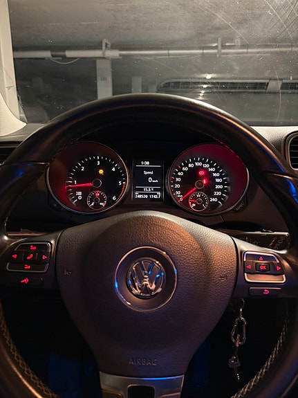 Volkswagen Golf VI 8 of 10