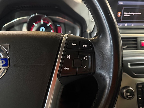 Volvo V70 23 of 27
