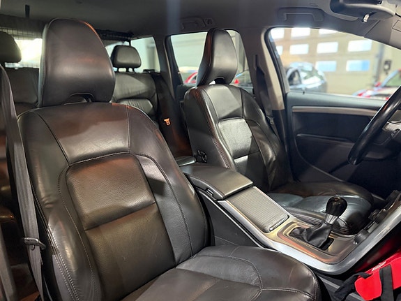 Volvo V70 16 of 27