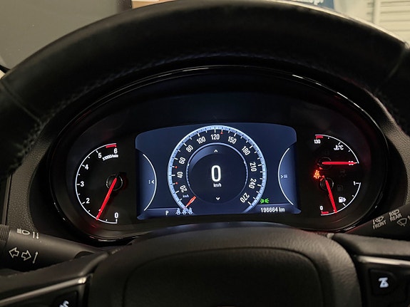 Opel Insignia 11 of 13