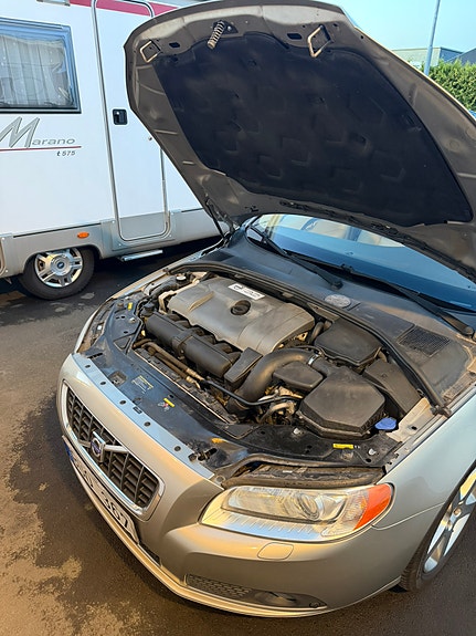 Volvo V70 12 of 14