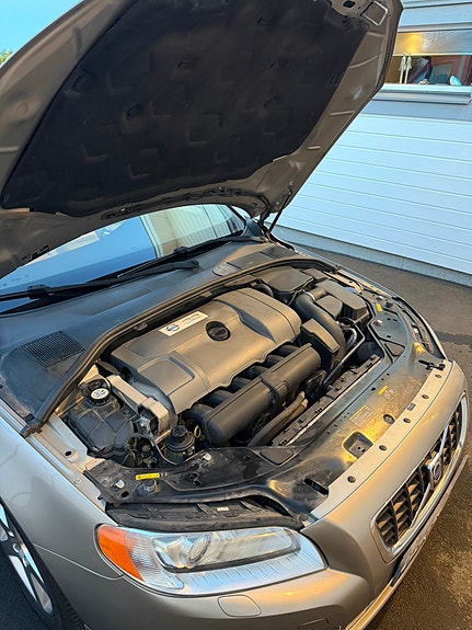 Volvo V70 13 of 14