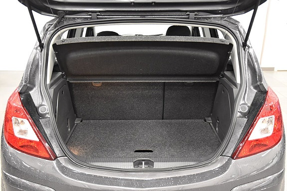 Opel Corsa 16 of 16