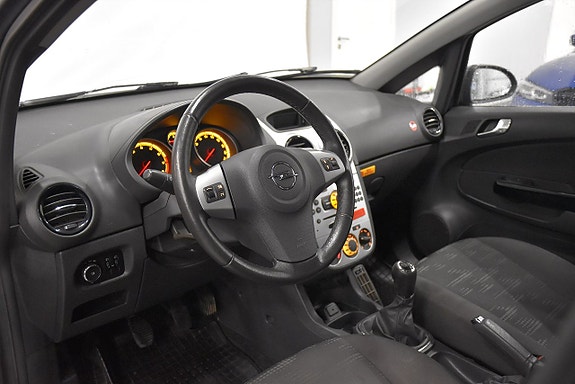Opel Corsa 9 of 16