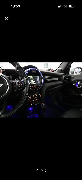 MINI Cooper S 10 of 14