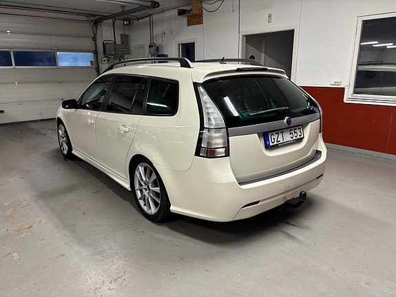 Saab 9-3 4 of 8