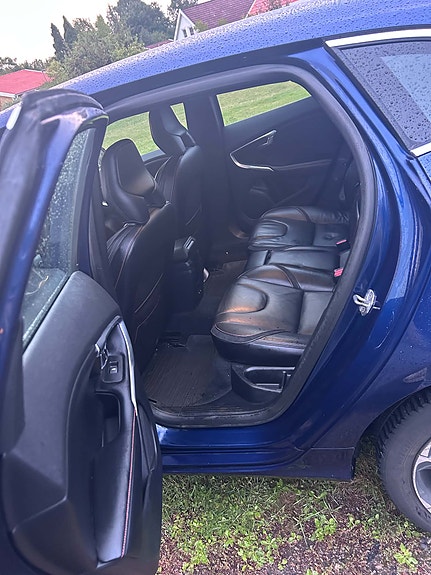 Volvo V40 7 of 7