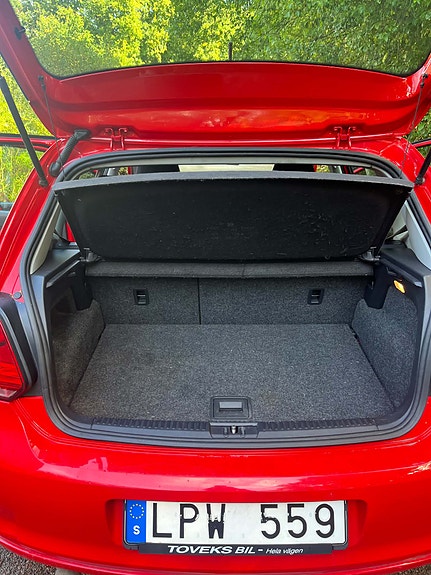 Volkswagen Polo 13 of 15