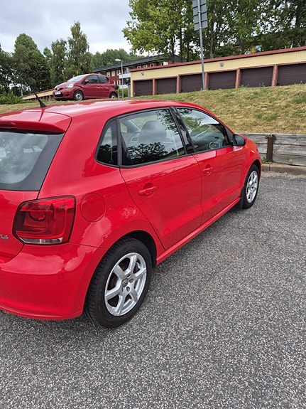 Volkswagen Polo 16 of 18