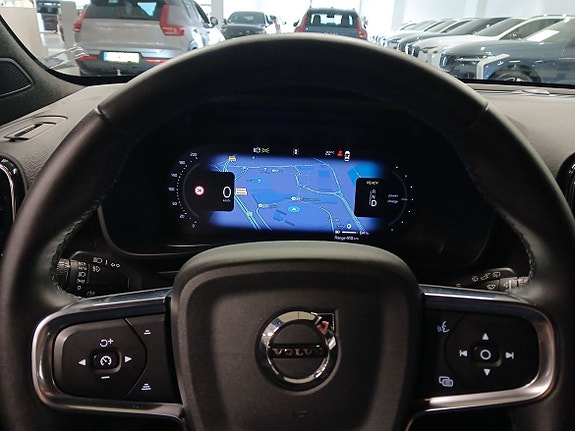 Volvo EX40 14 of 14