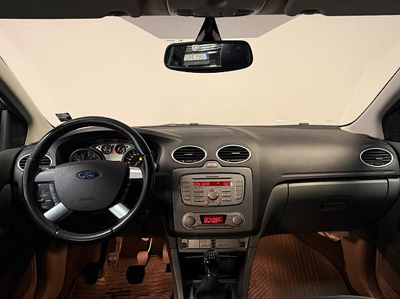Ford Focus 16 of 16