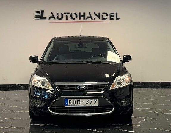 Ford Focus 2 of 16