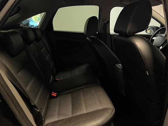 Ford Focus 15 of 16