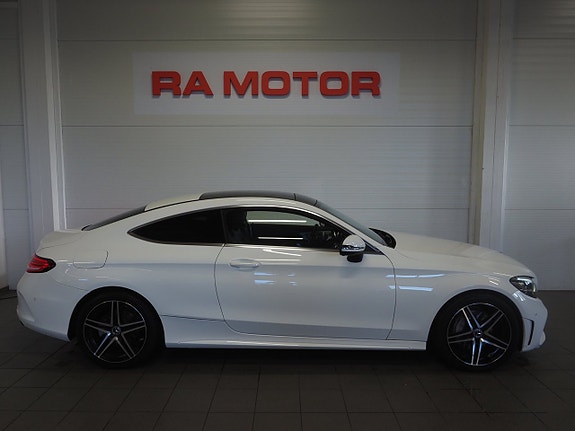 Mercedes-Benz C220 d 4 of 22
