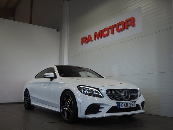 Mercedes-Benz C220 d 3 of 22