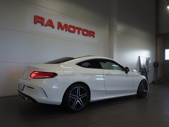 Mercedes-Benz C220 d 5 of 22