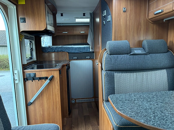 Dethleffs Globebus Dragkrok 3,0 160hk 6 of 11