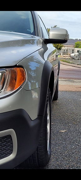 Volvo XC70 3 of 8
