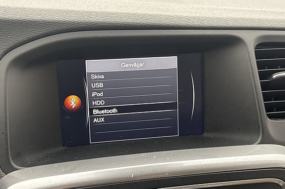 Volvo V60 15 of 22