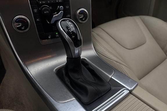 Volvo V60 17 of 22