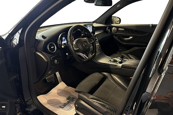 Mercedes-Benz GLC220 d 11 of 25