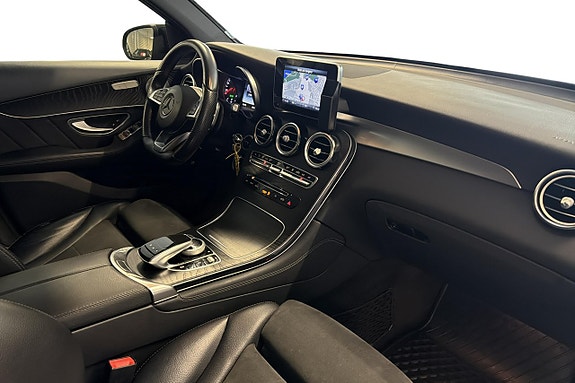 Mercedes-Benz GLC220 d 18 of 25