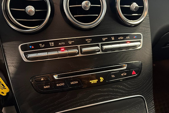 Mercedes-Benz GLC220 d 22 of 25