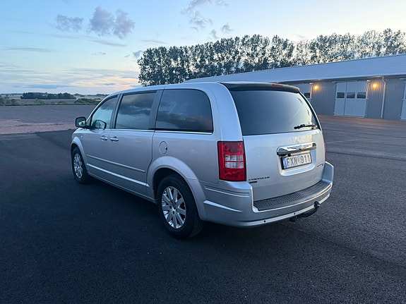 Chrysler Grand Voyager 4 of 7